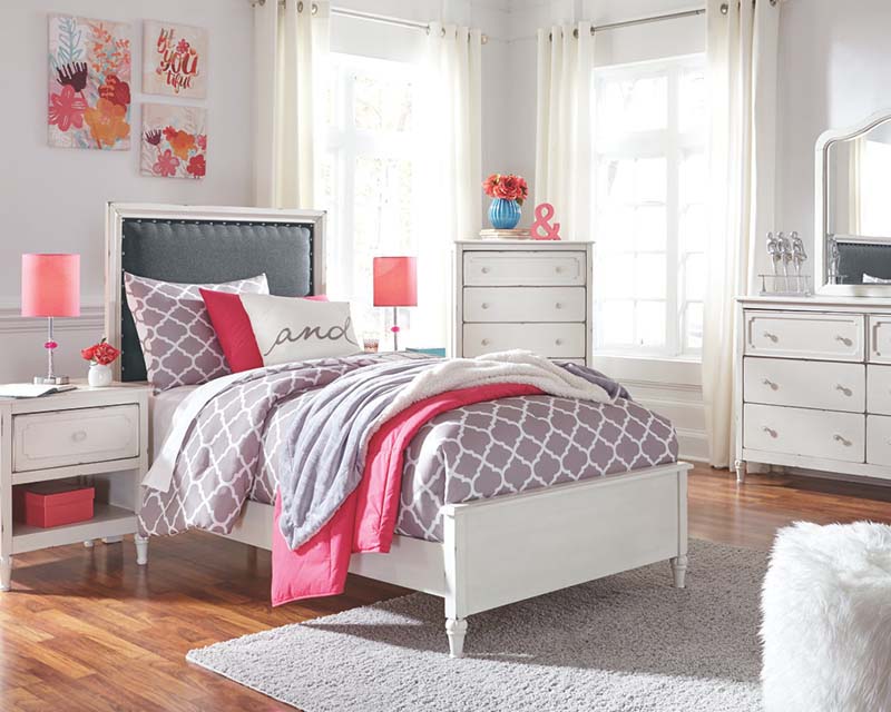Ashley Home Furniture Faelene Bedroom Suite
